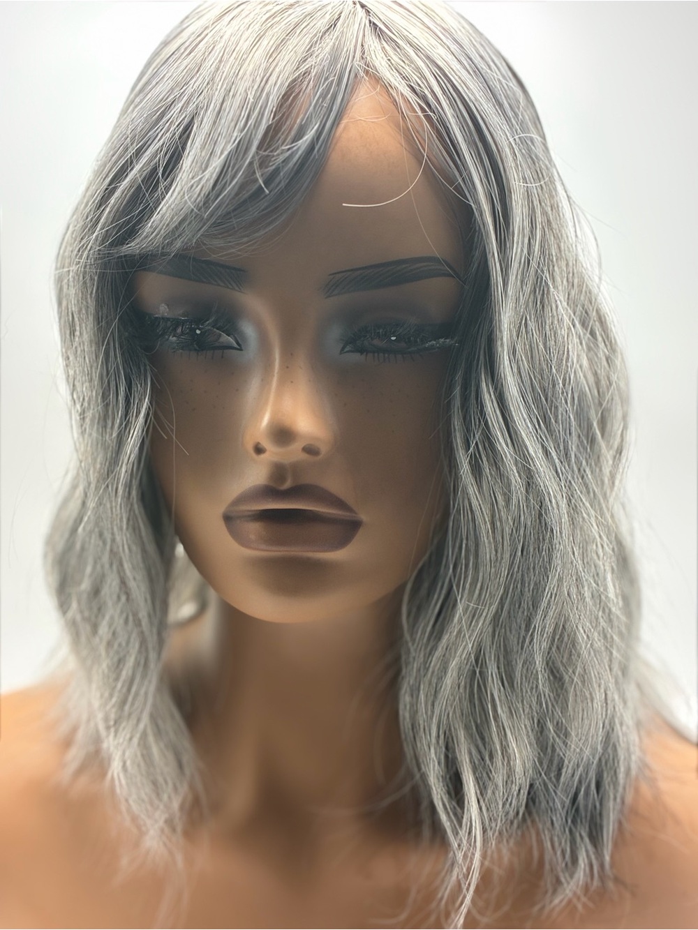 Silver Gray Women's Wavy Mid-Length Wig - Sleek Natural Look.  Synthetic 14”